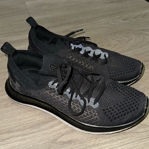 Under Armour Velociti Flow running shoes